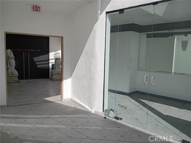  Commercial for Sale in Beverly Hills, California