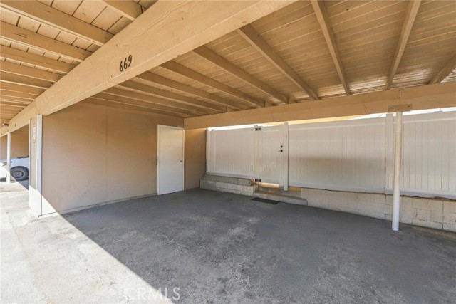 669 East Matchwood Place photo 33