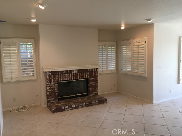 Detail Gallery Image 5 of 6 For 30247 Calle Belcanto, Menifee,  CA 92584 - 3 Beds | 2/1 Baths