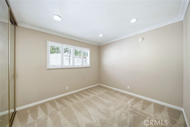 Detail Gallery Image 21 of 34 For 9512 via Venezia, Burbank,  CA 91504 - 3 Beds | 2 Baths