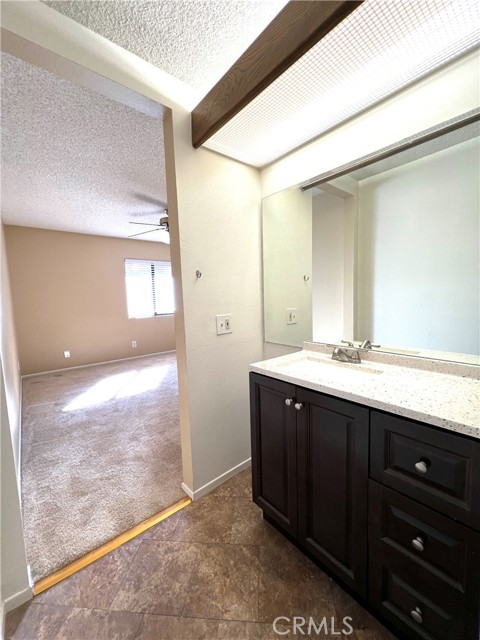 Detail Gallery Image 19 of 33 For 27949 Tyler Ln #346,  Canyon Country,  CA 91387 - 3 Beds | 2 Baths