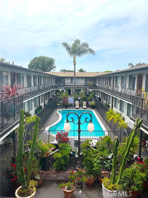 Detail Gallery Image 9 of 19 For 2115 Placentia Ave #24,  Costa Mesa,  CA 92627 - 1 Beds | 1 Baths