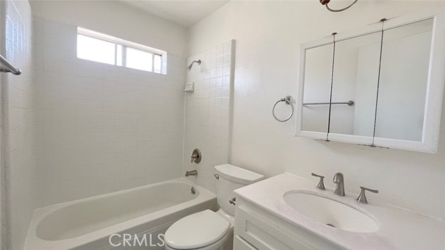 Detail Gallery Image 17 of 17 For 640 Ward St #4,  La Habra,  CA 90631 - 2 Beds | 1 Baths