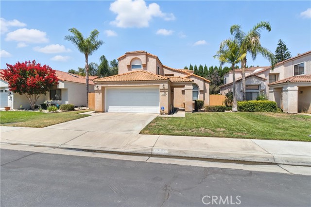 Detail Gallery Image 8 of 30 For 1231 via Antibes, Redlands,  CA 92374 - 4 Beds | 3 Baths