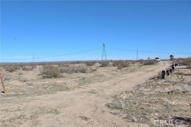 Detail Gallery Image 6 of 9 For 8190 Darter Rd, Adelanto,  CA 92301 - – Beds | – Baths