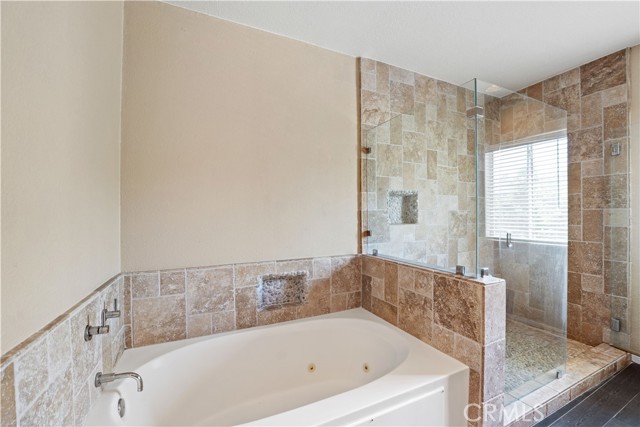 4313 Van Nuys Boulevard, Sherman Oaks CA: https://media.crmls.org/medias/e7d469fa-cc4d-4ffc-ad1b-50826c45b4fd.jpg