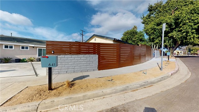 Detail Gallery Image 35 of 75 For 641 W 127th St, Los Angeles,  CA 90044 - 7 Beds | 5 Baths