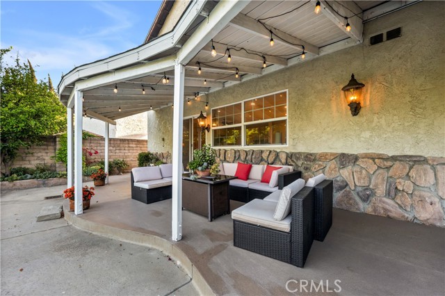 Detail Gallery Image 27 of 40 For 7936 Laramie Ave, Winnetka,  CA 91306 - 4 Beds | 2 Baths