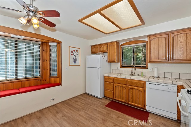 Detail Gallery Image 9 of 35 For 24044 Skyland Dr, Crestline,  CA 92325 - 3 Beds | 1/1 Baths