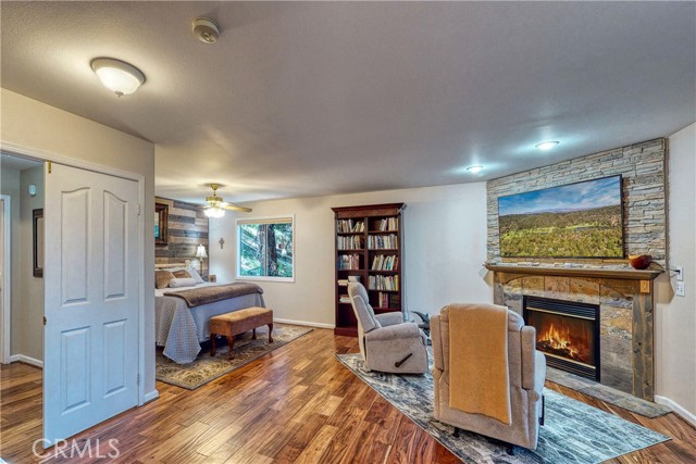 Detail Gallery Image 20 of 40 For 430 Rainier Rd, Lake Arrowhead,  CA 92352 - 4 Beds | 2/1 Baths