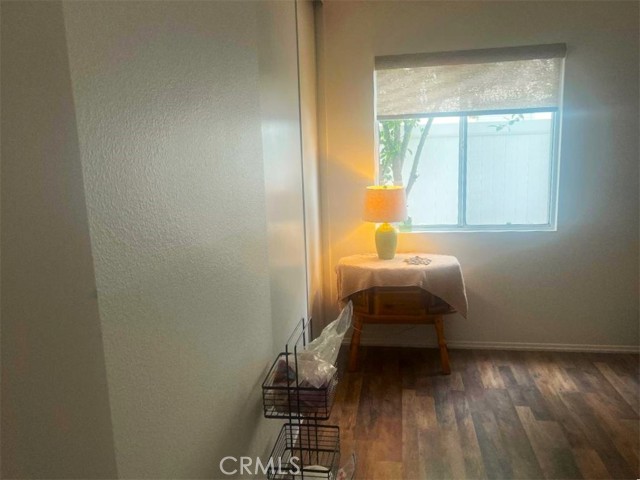 Detail Gallery Image 15 of 21 For 16496 Nectarine Way, Lake Elsinore,  CA 92530 - 4 Beds | 2 Baths