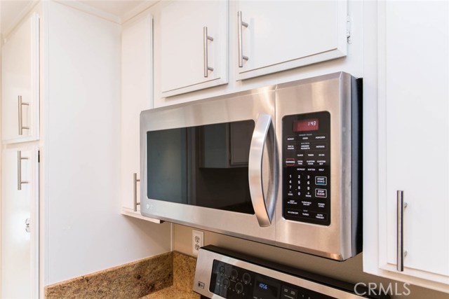 39 Lakeshore, Irvine CA: https://media.crmls.org/medias/e7d778a2-b3d7-40b9-8d34-4c21635add84.jpg