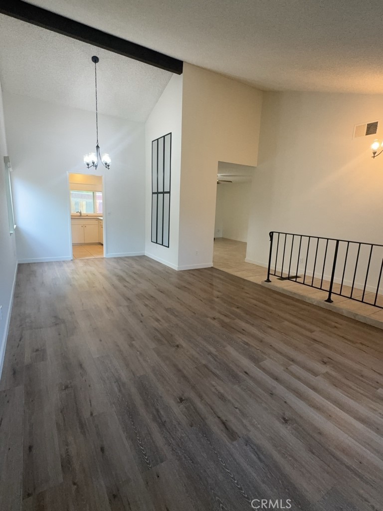 MLS #IV25214956 image #17