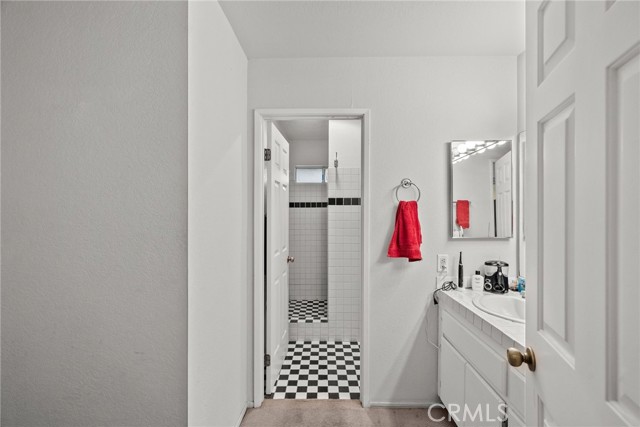 713 S Anaheim Boulevard, Anaheim CA: https://media.crmls.org/medias/e7d8a7ba-9c83-4928-8026-76321dd1ac24.jpg