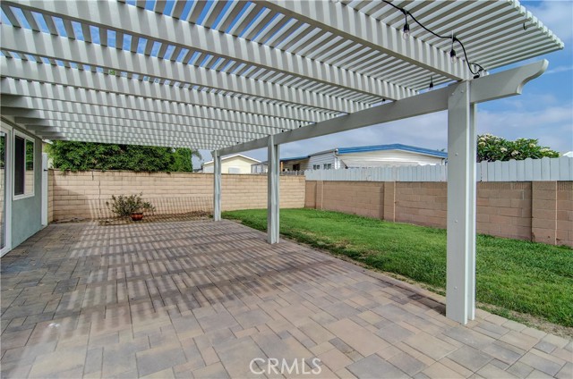 Detail Gallery Image 16 of 20 For 9811 Fair Tide Cir, Huntington Beach,  CA 92646 - 4 Beds | 2 Baths