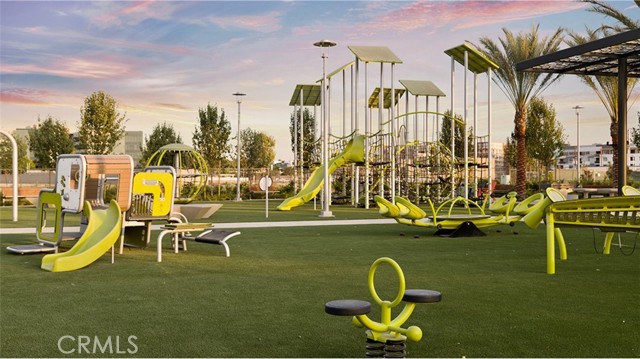 Detail Gallery Image 27 of 28 For 1750 E Park St #19,  Anaheim,  CA 92805 - 3 Beds | 2/1 Baths