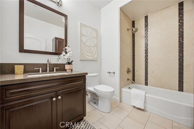 Detail Gallery Image 26 of 32 For 4805 Bellflower #107,  North Hollywood,  CA 91601 - 2 Beds | 2 Baths