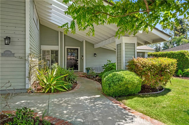 Detail Gallery Image 2 of 3 For 1866 Port Carlow Pl, Newport Beach,  CA 92660 - 4 Beds | 2 Baths