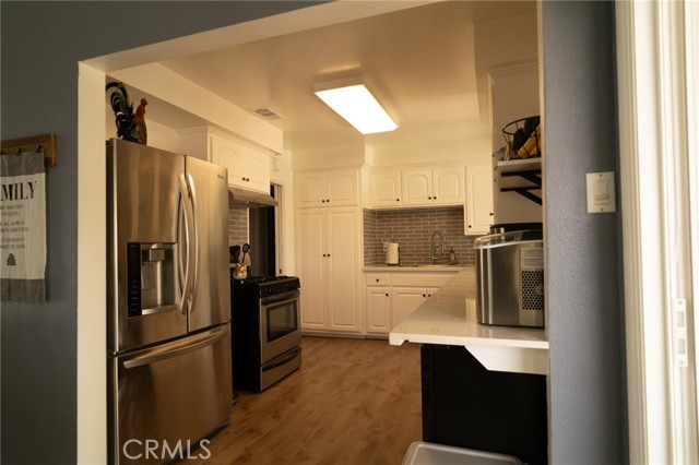 Detail Gallery Image 12 of 38 For 11906 Bluefield, La Mirada,  CA 90638 - 4 Beds | 2 Baths