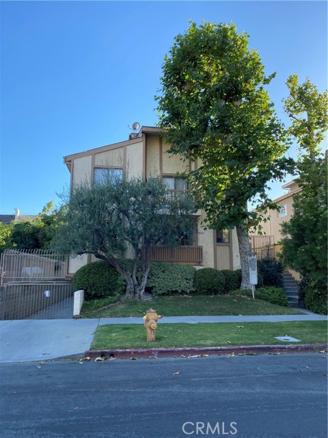 Detail Gallery Image 1 of 7 For 3759 Delmas Terrace #1,  Los Angeles,  CA 90034 - 2 Beds | 2 Baths