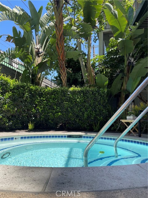 Detail Gallery Image 73 of 75 For 420 S San Pedro St #102,  Los Angeles,  CA 90013 - 2 Beds | 1/1 Baths