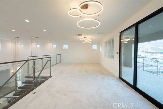 20043 Mersey Lane, Porter Ranch CA: https://media.crmls.org/medias/e7de2bbe-8ec2-4908-b1bc-33ca0ce5b2fe.jpg