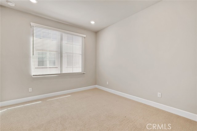 Detail Gallery Image 30 of 34 For 19091 Azul Ln, Huntington Beach,  CA 92648 - 4 Beds | 2/1 Baths