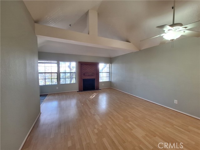 Detail Gallery Image 4 of 18 For 2559 Plaza Del Amo #304,  Torrance,  CA 90503 - 2 Beds | 2 Baths