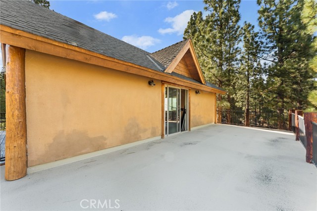 1540 Alderwood Court, Big Bear City CA: https://media.crmls.org/medias/e7e0aed1-7b3d-43a6-ac0e-a13cf95a82e6.jpg