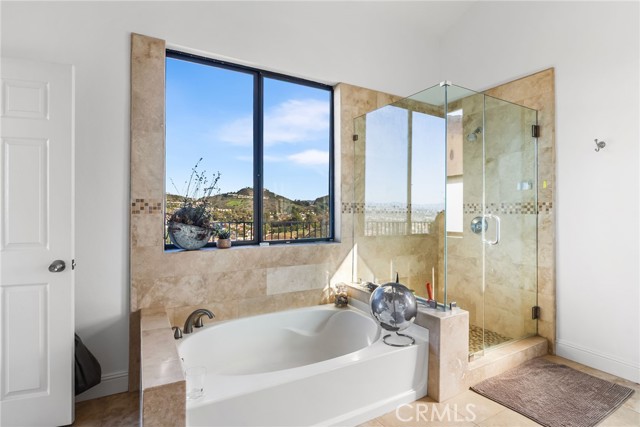 Detail Gallery Image 35 of 57 For 12348 Circula Panorama, North Tustin,  CA 92705 - 5 Beds | 3 Baths