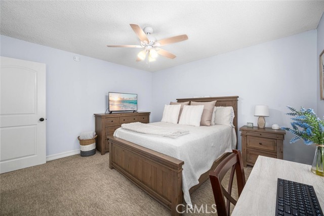 Image 41 of 75 For 11371 Harkers Court