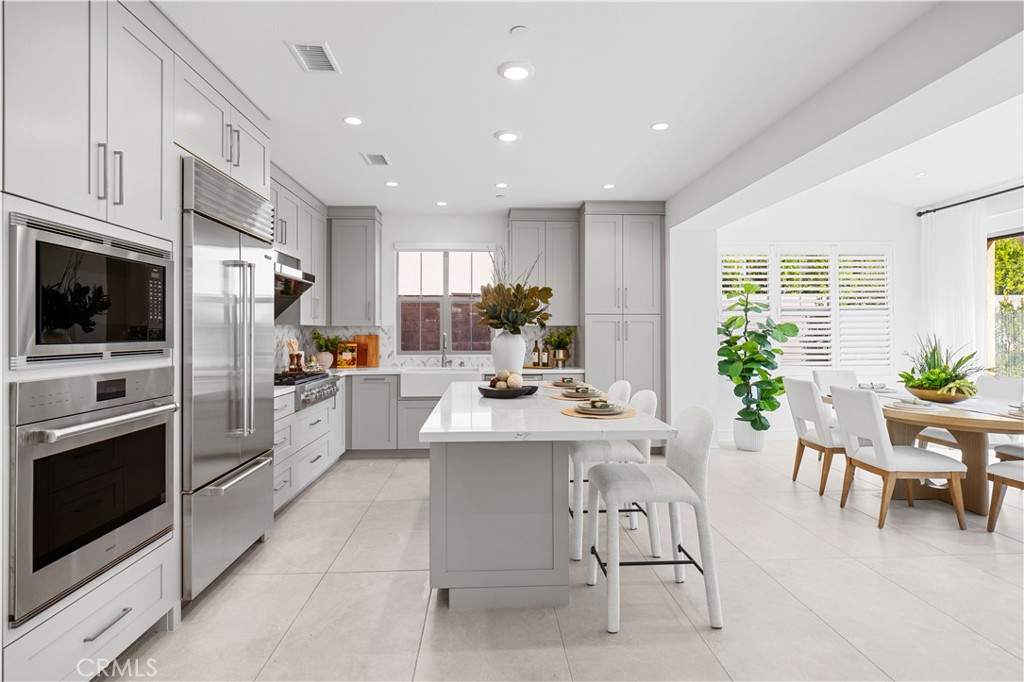 MLS #OC25246259 image #10