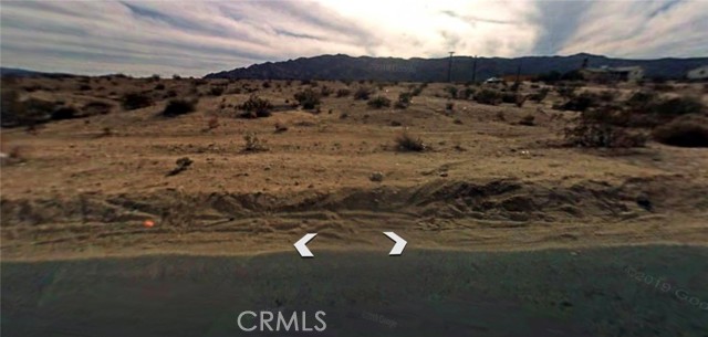 6181311 Mesquite Springs Road, 29 Palms CA: https://media.crmls.org/medias/e7e10acb-cbac-445c-8494-b8ed79bf125d.jpg