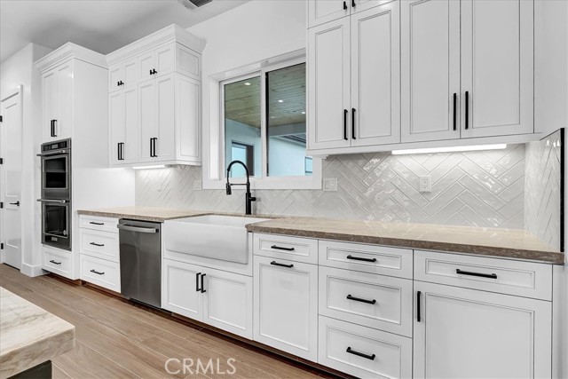 605 S Anderson Road, Exeter CA: https://media.crmls.org/medias/e7e1b403-31e0-4a22-b3d2-80d7faf6769b.jpg