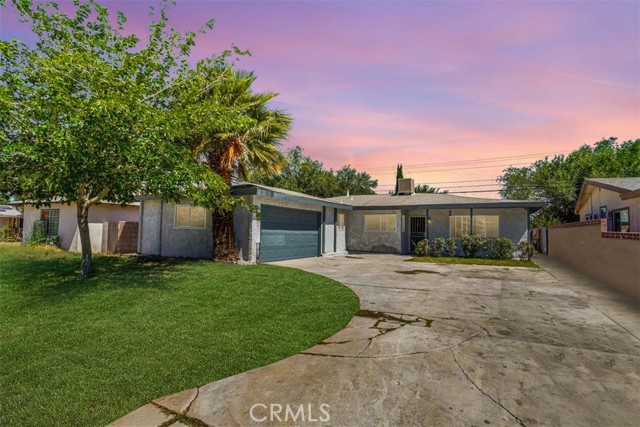 Detail Gallery Image 1 of 16 For 1109 W Avenue J8, Lancaster,  CA 93534 - 3 Beds | 2 Baths