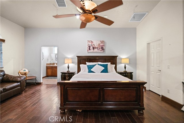 Detail Gallery Image 21 of 42 For 2081 S Bobolink Ln, Palm Springs,  CA 92264 - 5 Beds | 5 Baths
