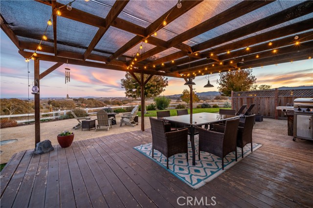 Detail Gallery Image 16 of 64 For 7245 Nonpariel Rd, Paso Robles,  CA 93446 - 3 Beds | 2 Baths