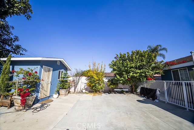 Detail Gallery Image 33 of 36 For 12057 Newmire, Norwalk,  CA 90650 - 4 Beds | 2 Baths