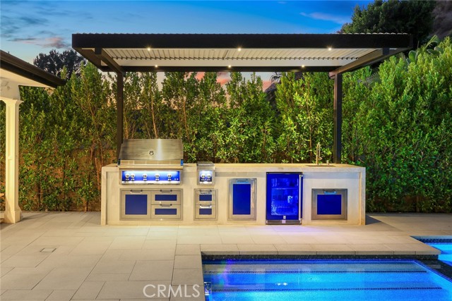 Detail Gallery Image 44 of 71 For 321 Wonderview Dr, Glendale,  CA 91202 - 4 Beds | 3 Baths