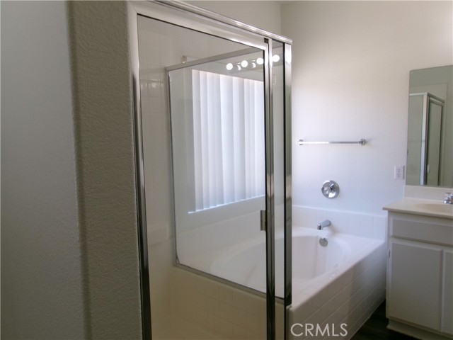 Detail Gallery Image 15 of 72 For 13380 Vista Verde St, Victorville,  CA 92392 - 4 Beds | 2 Baths
