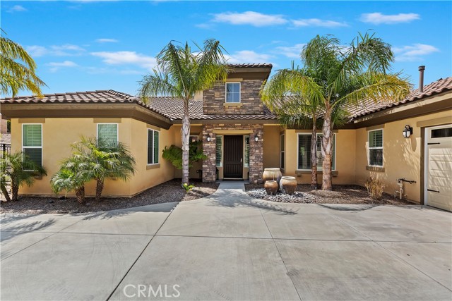 Detail Gallery Image 6 of 51 For 3090 Crystal Ridge Ln, Colton,  CA 92324 - 4 Beds | 3/1 Baths