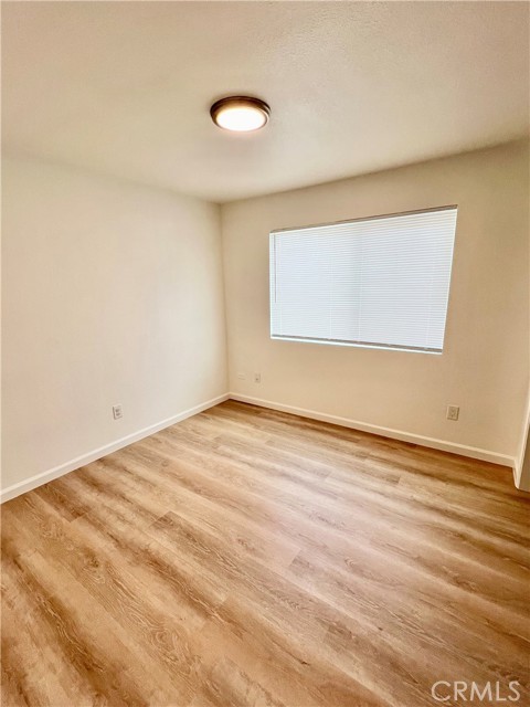 1901 Beach Street, Oceano CA: https://media.crmls.org/medias/e7e458f7-51ab-4ef5-bd37-53a9031d64c1.jpg