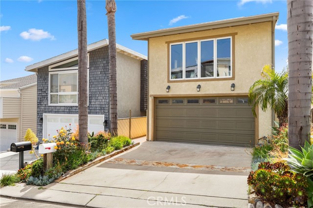 Detail Gallery Image 2 of 50 For 883 Acapulco St, Laguna Beach,  CA 92651 - 3 Beds | 3 Baths