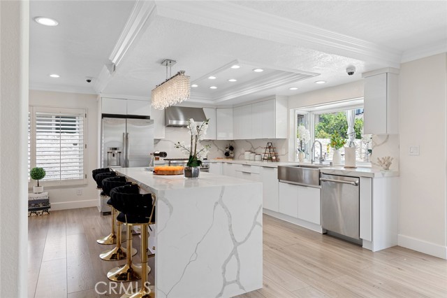 2160 S Hammatt, Anaheim CA: https://media.crmls.org/medias/e7e4c561-aefd-4a0c-8c1f-13fa8341f472.jpg
