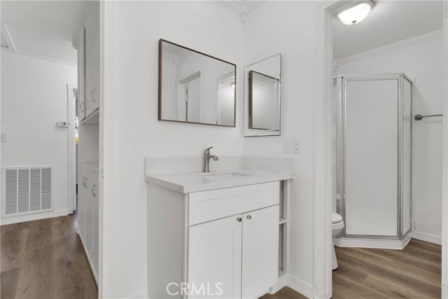 14246 Osage Road, Apple Valley CA: https://media.crmls.org/medias/e7e503bf-3176-4cc3-8a46-b8c3e463818e.jpg