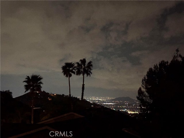 Detail Gallery Image 3 of 3 For 7369 Lakeside, Jurupa Valley,  CA 92509 - 4 Beds | 2 Baths