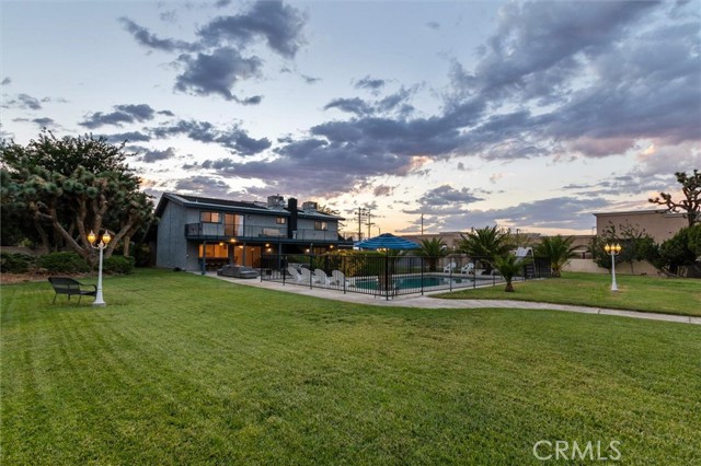 42722 20th W Street, Lancaster CA: https://media.crmls.org/medias/e7e614f3-7f2f-4092-8495-f0932ce91223.jpg