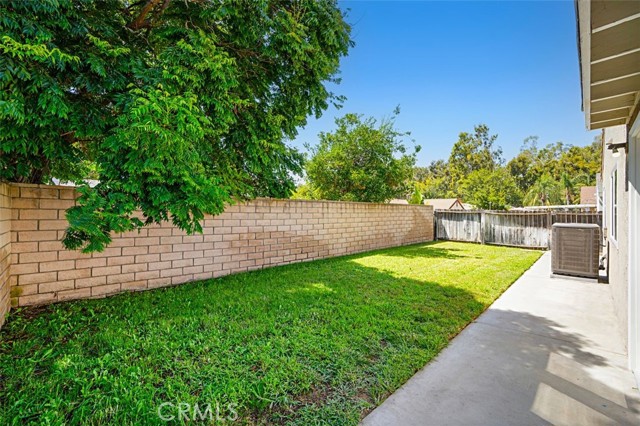 Detail Gallery Image 24 of 35 For 12595 Daphne Dr, Rancho Cucamonga,  CA 91739 - 4 Beds | 2 Baths