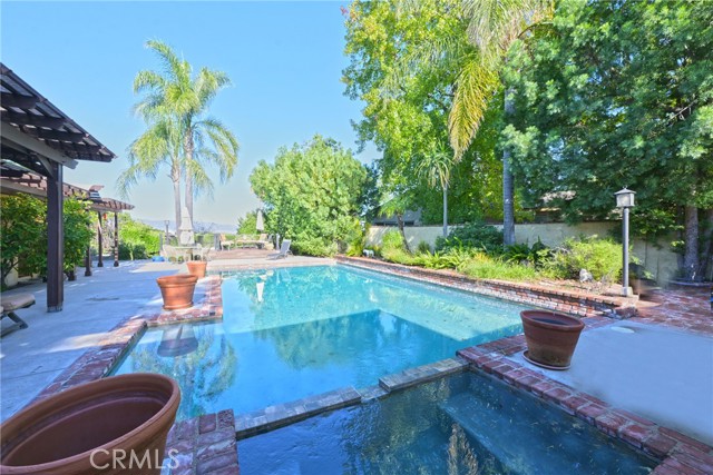 Detail Gallery Image 35 of 54 For 23421 Aetna St, Woodland Hills,  CA 91367 - 3 Beds | 2/1 Baths