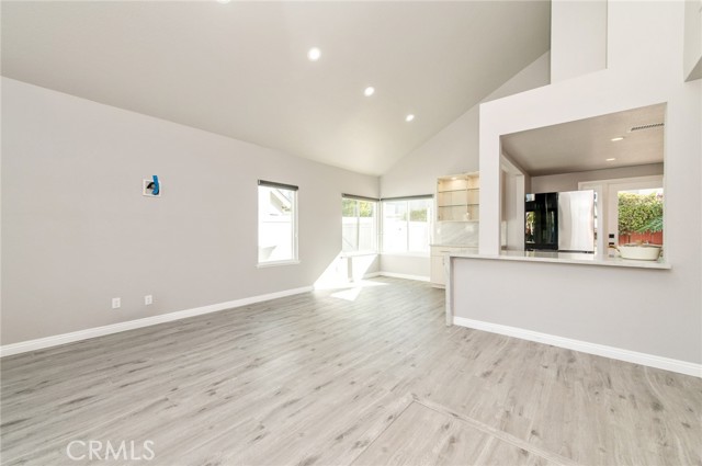 Detail Gallery Image 9 of 38 For 26182 Vintage Woods, Lake Forest,  CA 92630 - 4 Beds | 3 Baths